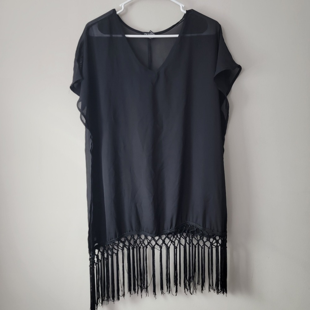 Rue 21 Jr's Black Fringed sheer cover up  Size Medium, Swim cover up, sleeeveles